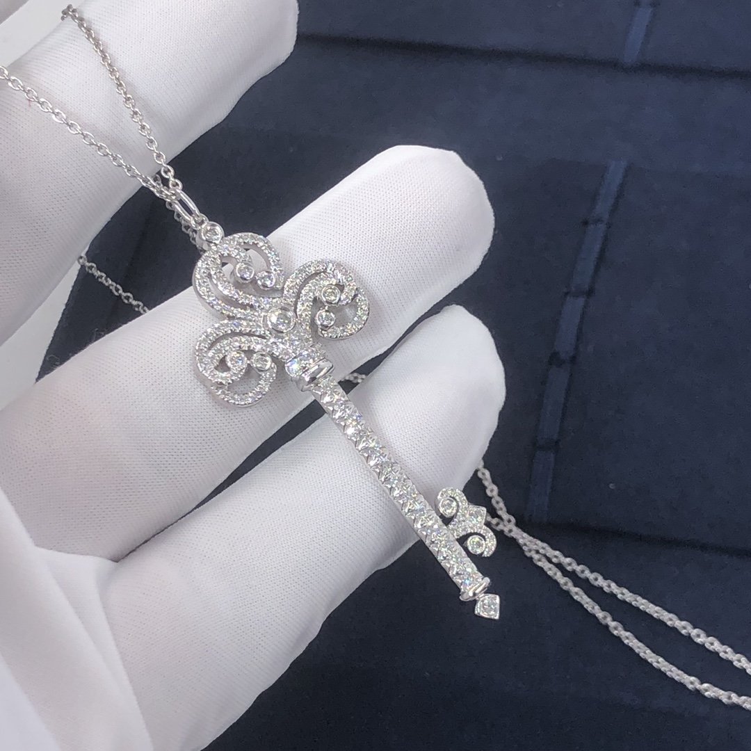 Tiffany & co. Enchant Heart Key Pendant Custom Made in Platinum with Diamonds and Tanzanitep