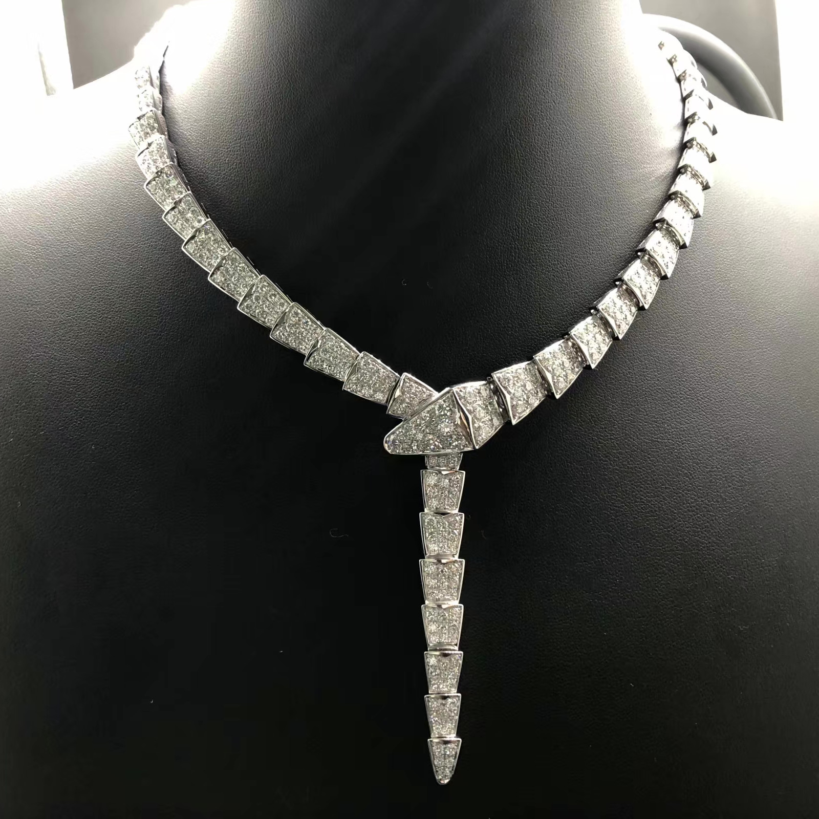 Custom Made Bvlgari Serpenti Viper Necklace in 18K White Gold and Pave Full Diamonds